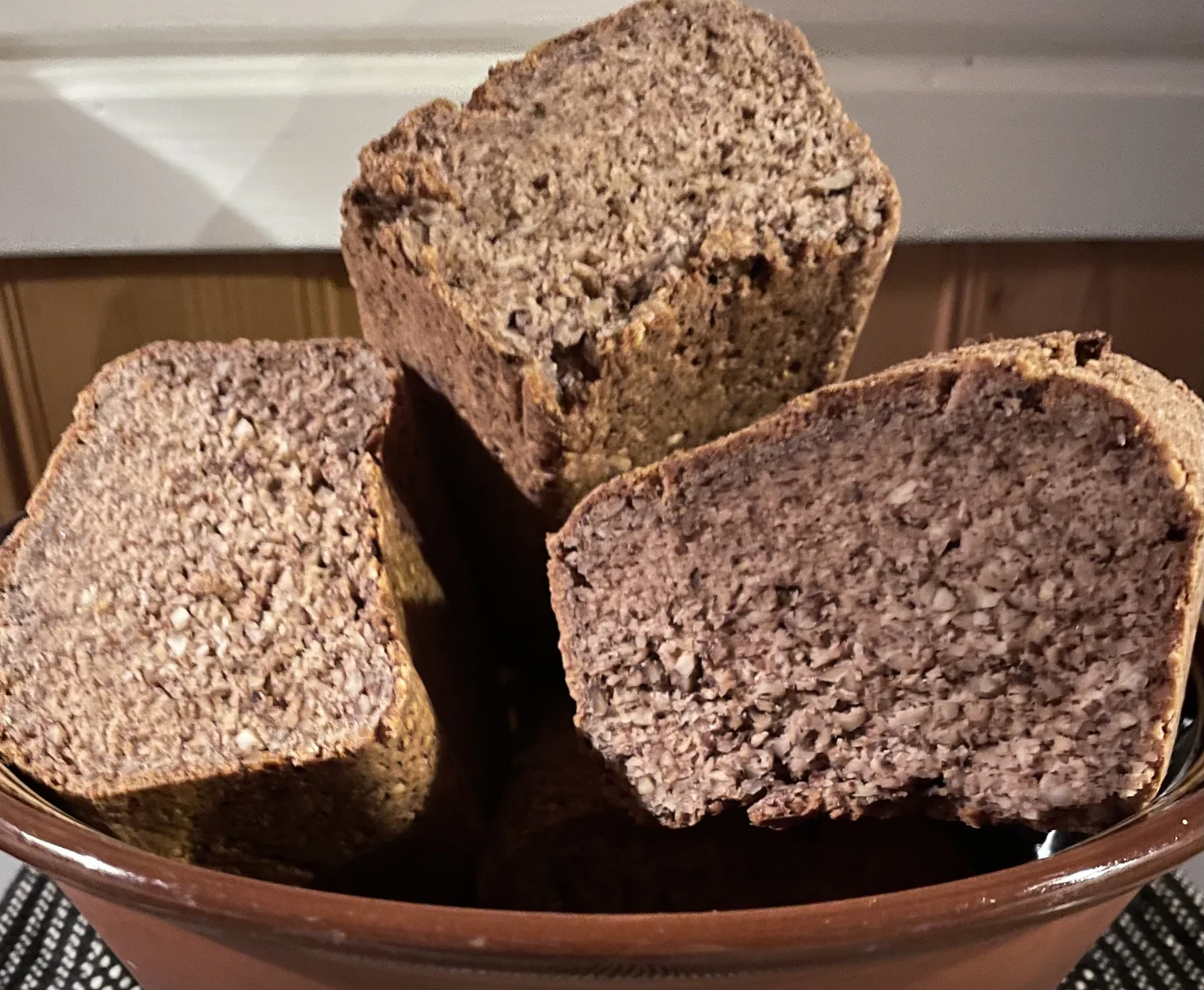 Brød med nøtter