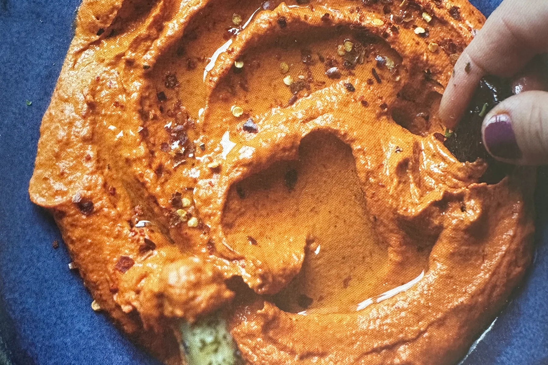 Humus med soltørket tomat og paprika